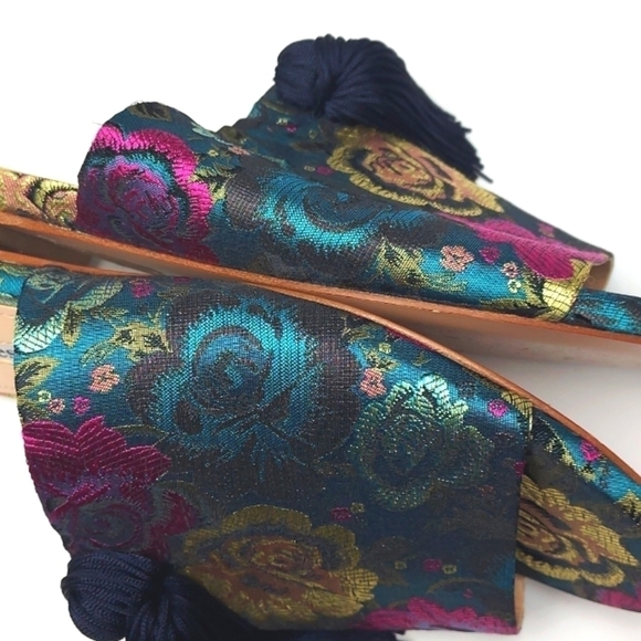 Charles David Sashay Sandal w/Tassel Colorful Slide Size 7.5 - Picture 13 of 16